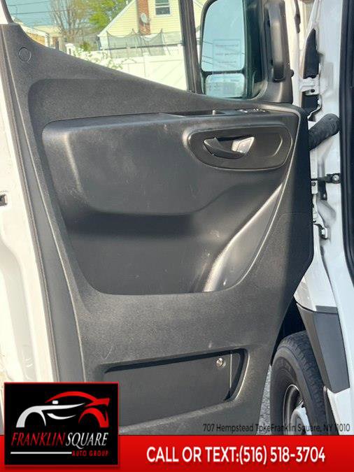 Used 2023 Mercedes-Benz Sprinter 2500 w/ Acoustic Package image 13