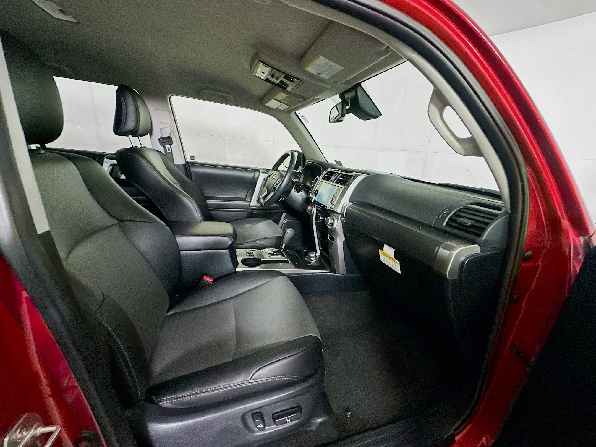 Used 2024 Toyota 4Runner SR5 Premium image 30