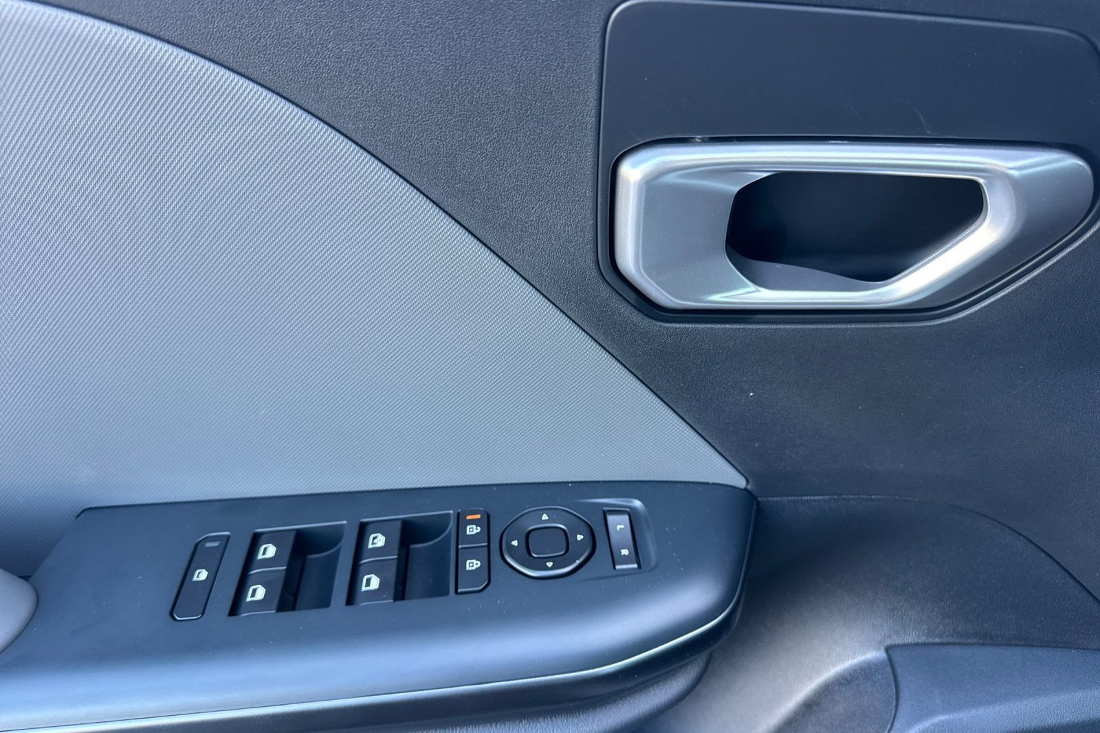 New 2026 Kia K4 FWD image 11