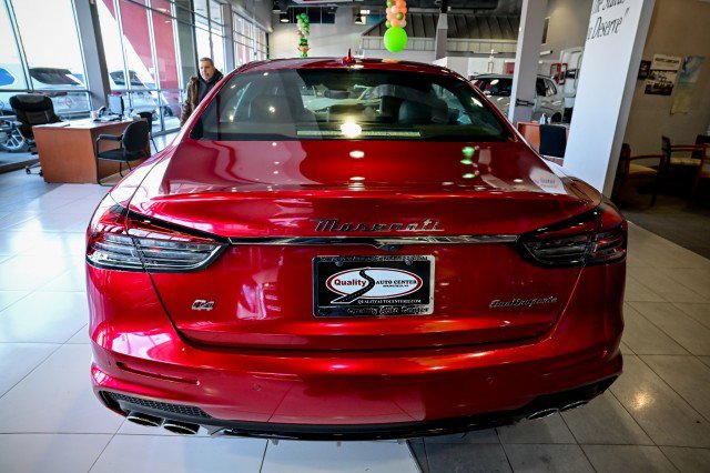 Used 2024 Maserati Quattroporte Modena Ultima Q4 image 6