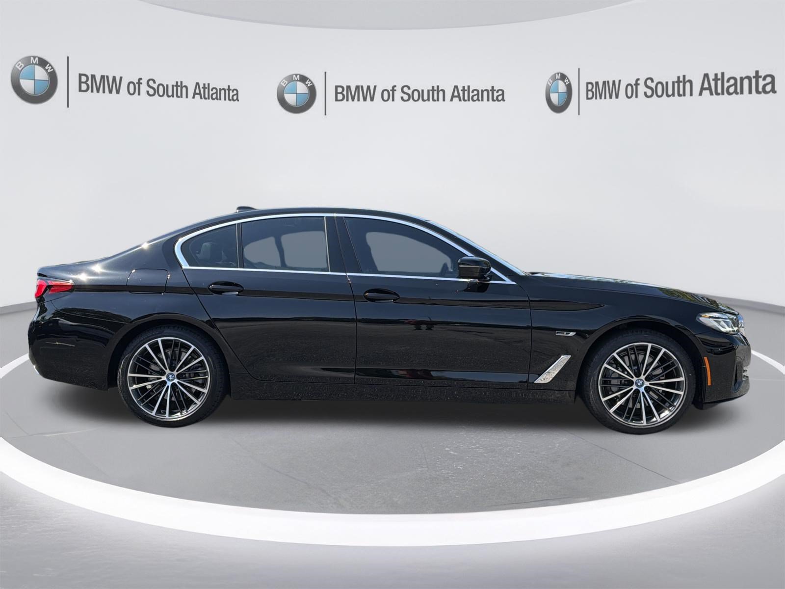 Used 2023 BMW 530e xDrive w/ Premium Package AWD/4WD image 27