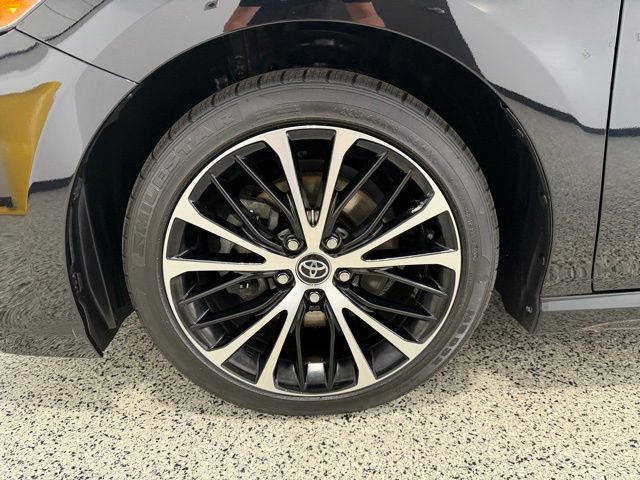 Used 2020 Toyota Camry SE FWD image 30