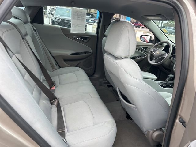 Used 2024 Chevrolet Malibu LT image 30