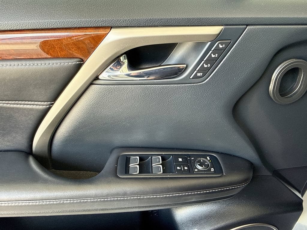 Used 2018 Lexus RX 350L AWD image 29