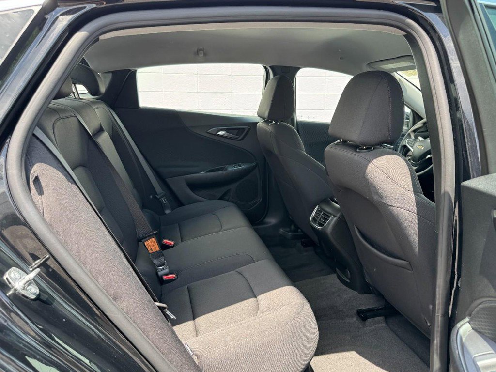 Used 2024 Chevrolet Malibu LT image 10