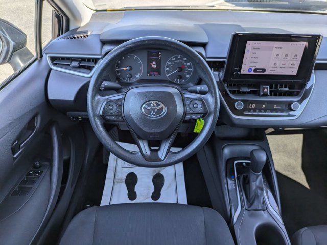 Used 2024 Toyota Corolla LE FWD image 15