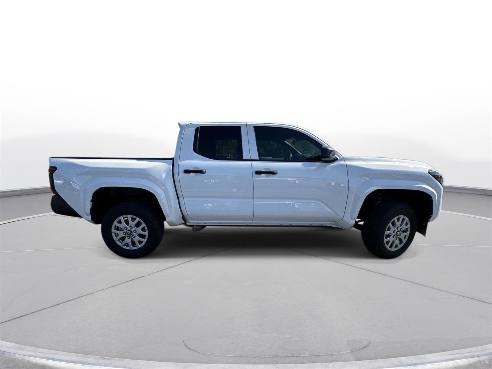 Certified 2026 Toyota Tacoma SR image 5