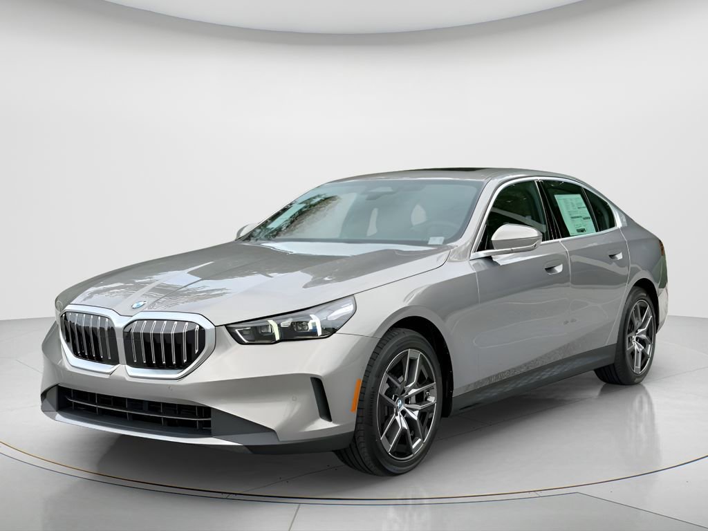 New 2027 BMW 530i RWD image 1