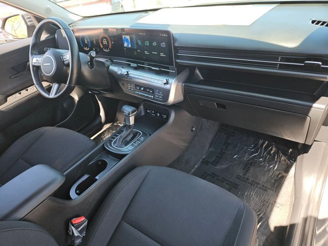 Certified 2025 Hyundai Kona SEL image 26