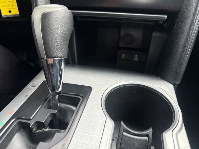Used 2012 Toyota Camry SE image 27