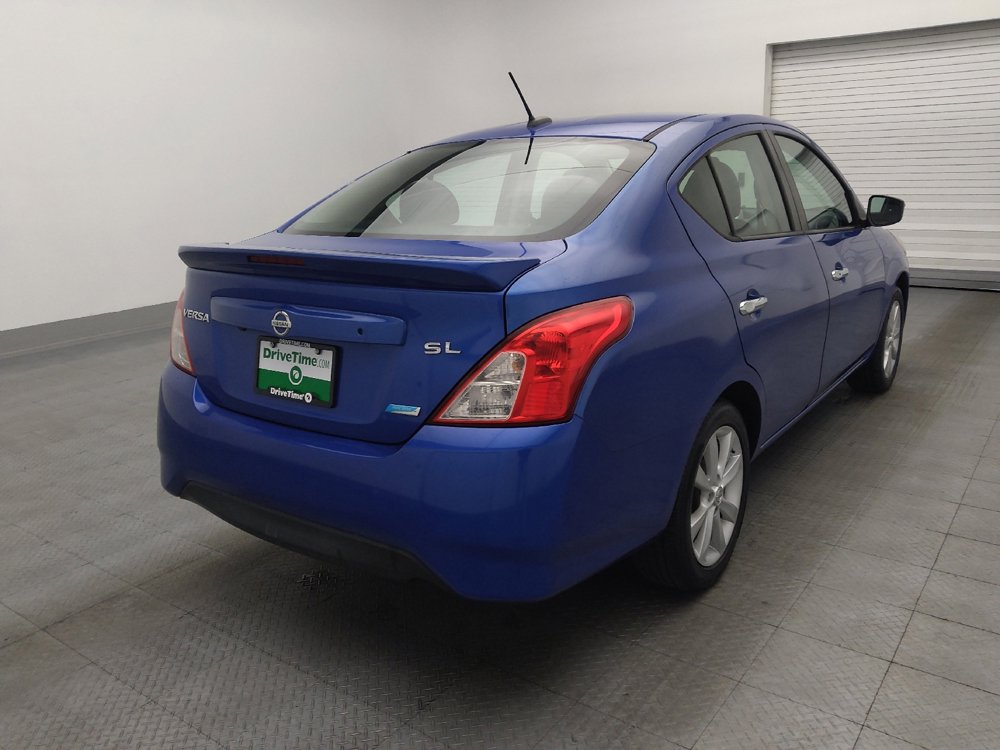 Used 2016 Nissan Versa SL image 9