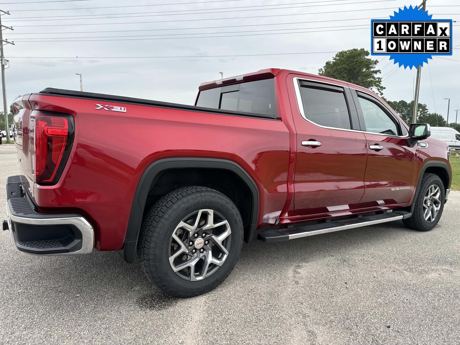 Used 2023 GMC Sierra 1500 SLT w/ SLT Premium Plus Package AWD/4WD image 4