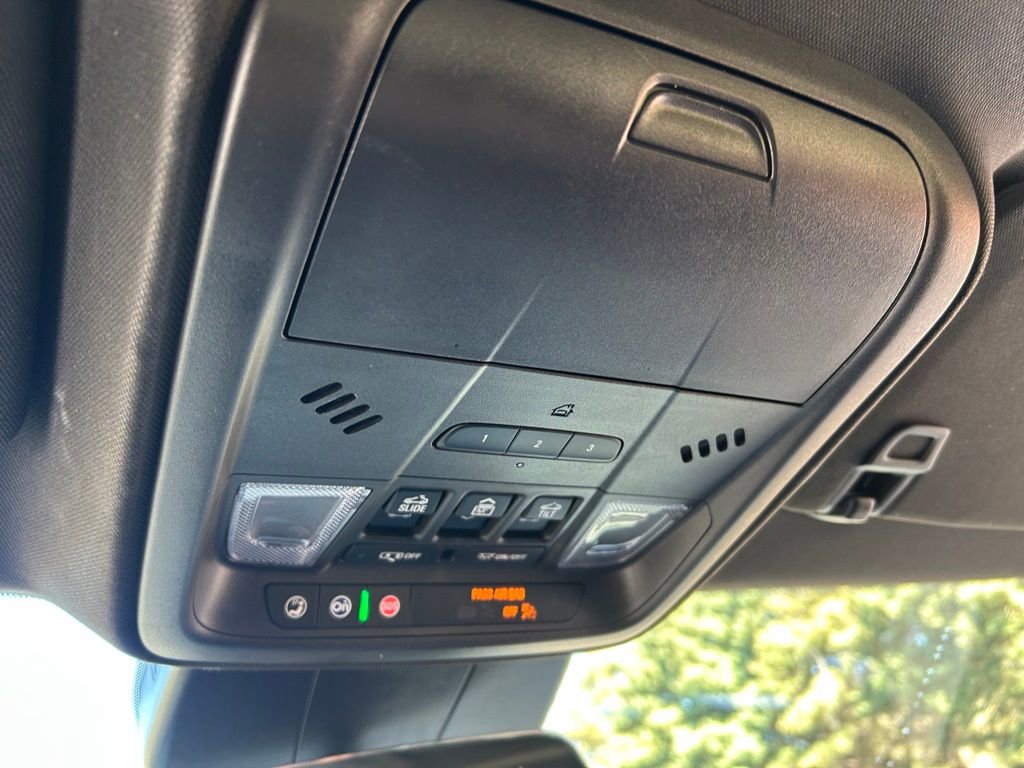 Used 2024 Cadillac XT4 Sport w/ Cold Weather Package image 59