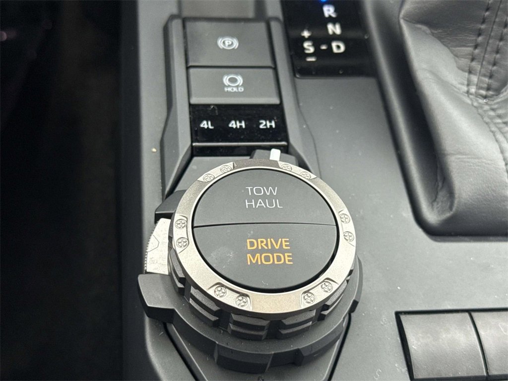 Certified 2025 Toyota Tacoma TRD Sport image 17