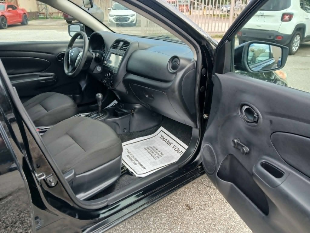 Used 2019 Nissan Versa S Plus FWD image 10