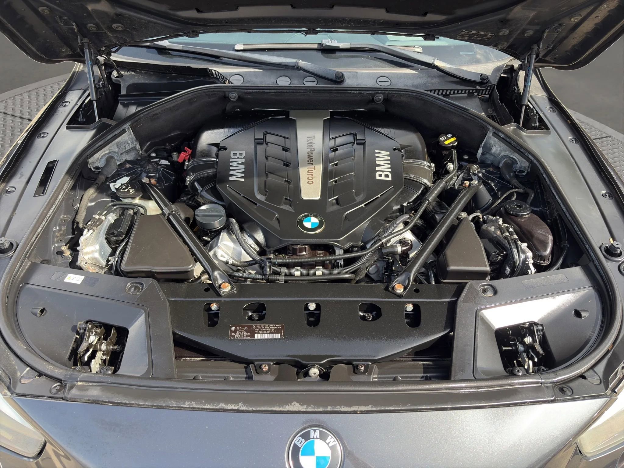 Used 2014 BMW 550i Gran Turismo xDrive AWD/4WD image 18