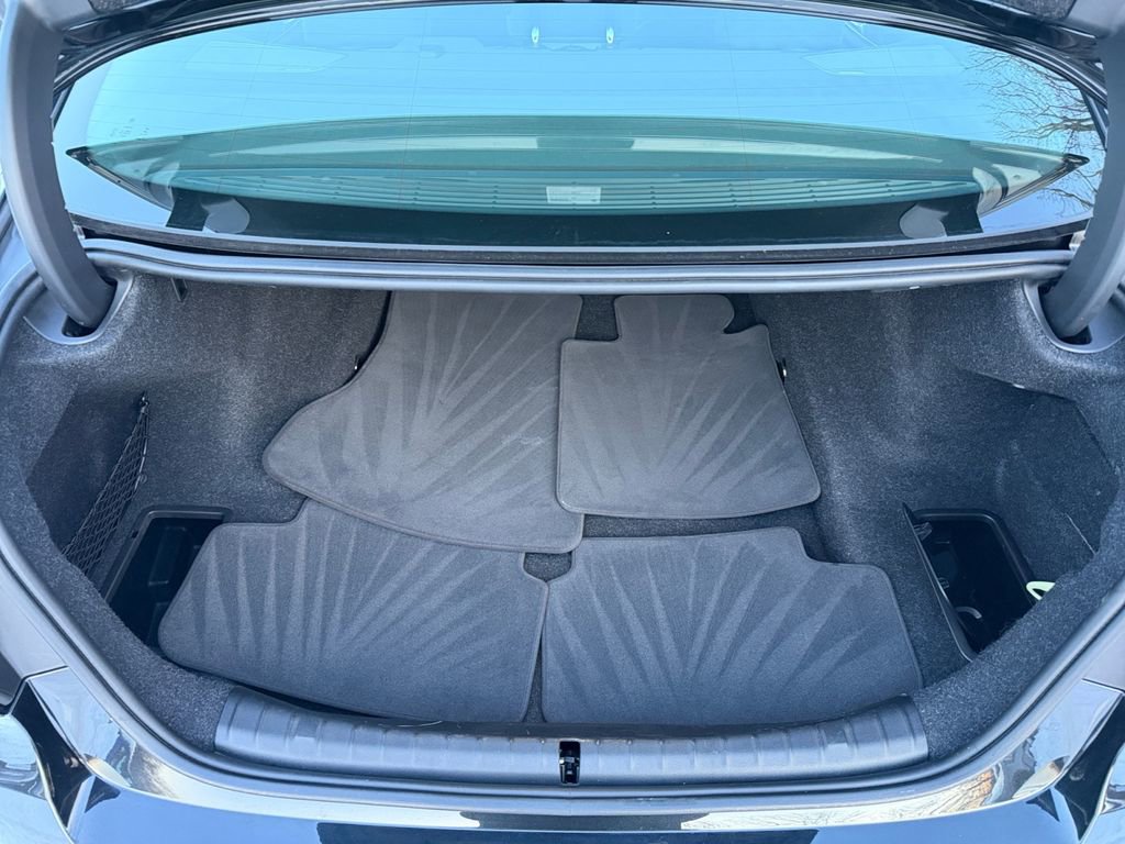 Used 2022 BMW 530i xDrive w/ Premium Package image 24