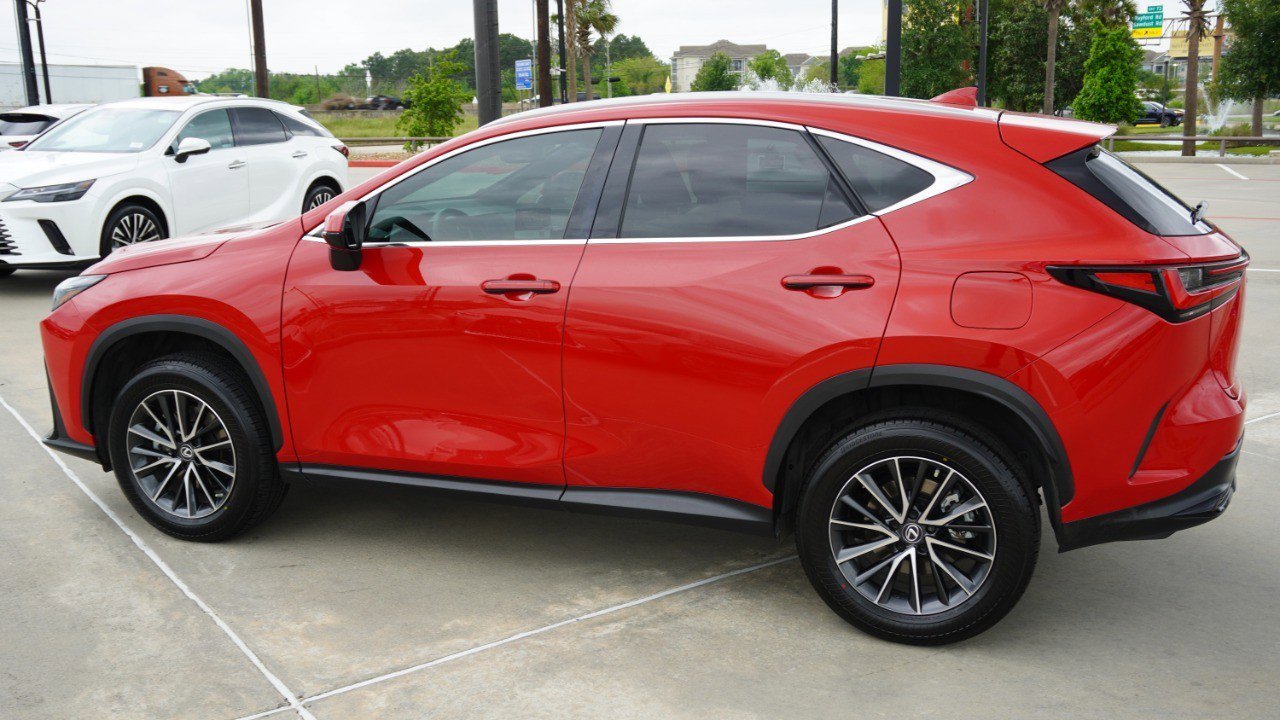 Certified 2023 Lexus NX 250 FWD w/ Towing Package (2000 Lbs) image 5