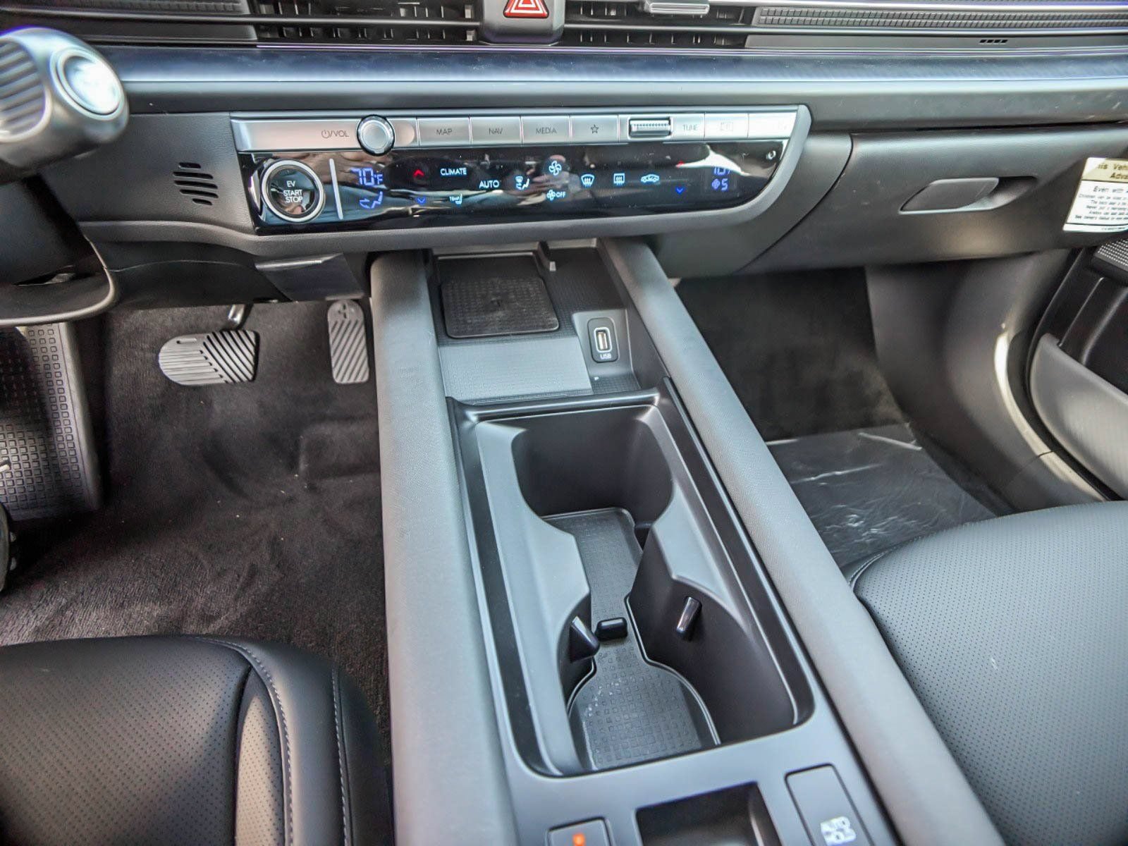 New 2024 Hyundai Ioniq 6 SEL AWD/4WD image 21