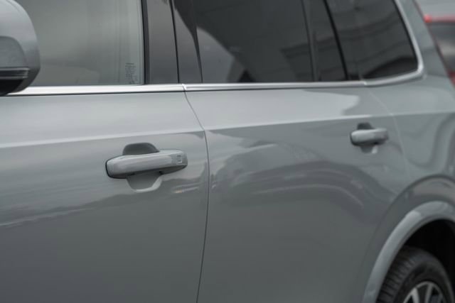 New 2026 Volvo XC90 T8 Ultra w/ Protection Package Premier image 16