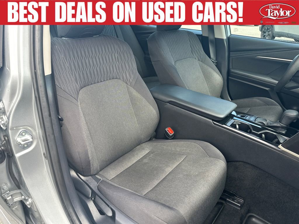 Used 2025 Toyota Camry LE w/ Convenience Package FWD image 23