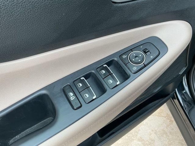 Used 2023 Hyundai Santa Fe SEL AWD/4WD image 17