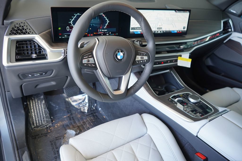 Used 2026 BMW X5 sDrive40i RWD image 13