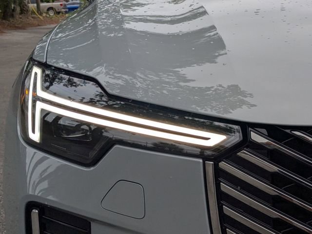 New 2025 Volvo XC90 T8 Plus w/ Protection Package Premier image 11