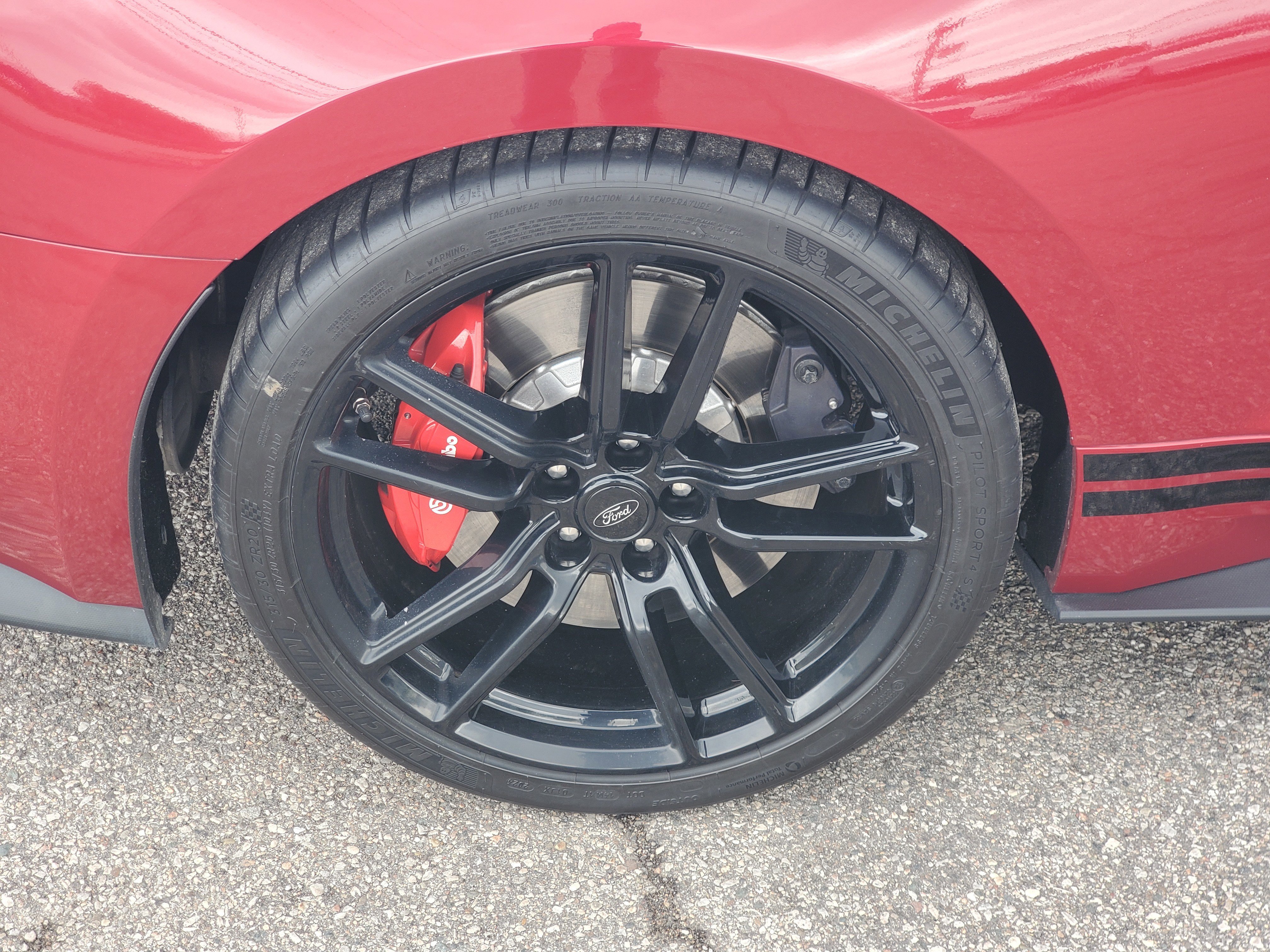 Used 2021 Ford Mustang Shelby GT500 w/ Technology Package RWD image 7