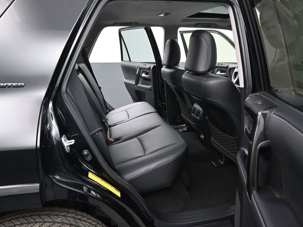 Used 2020 Toyota 4Runner Nightshade image 33