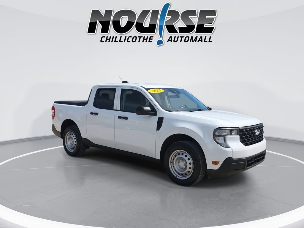 Used 2025 Ford Maverick XL w/ Equipment Group 101A AWD/4WD image 2