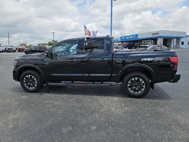 Used 2023 Nissan Titan PRO-4X w/ Pro-4x Convenience Package AWD/4WD image 3