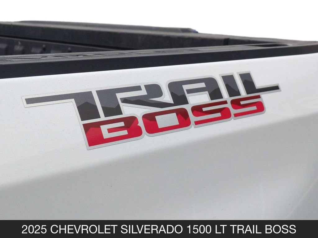 Used 2025 Chevrolet Silverado 1500 LT Trail Boss w/ Protection Package AWD/4WD image 26