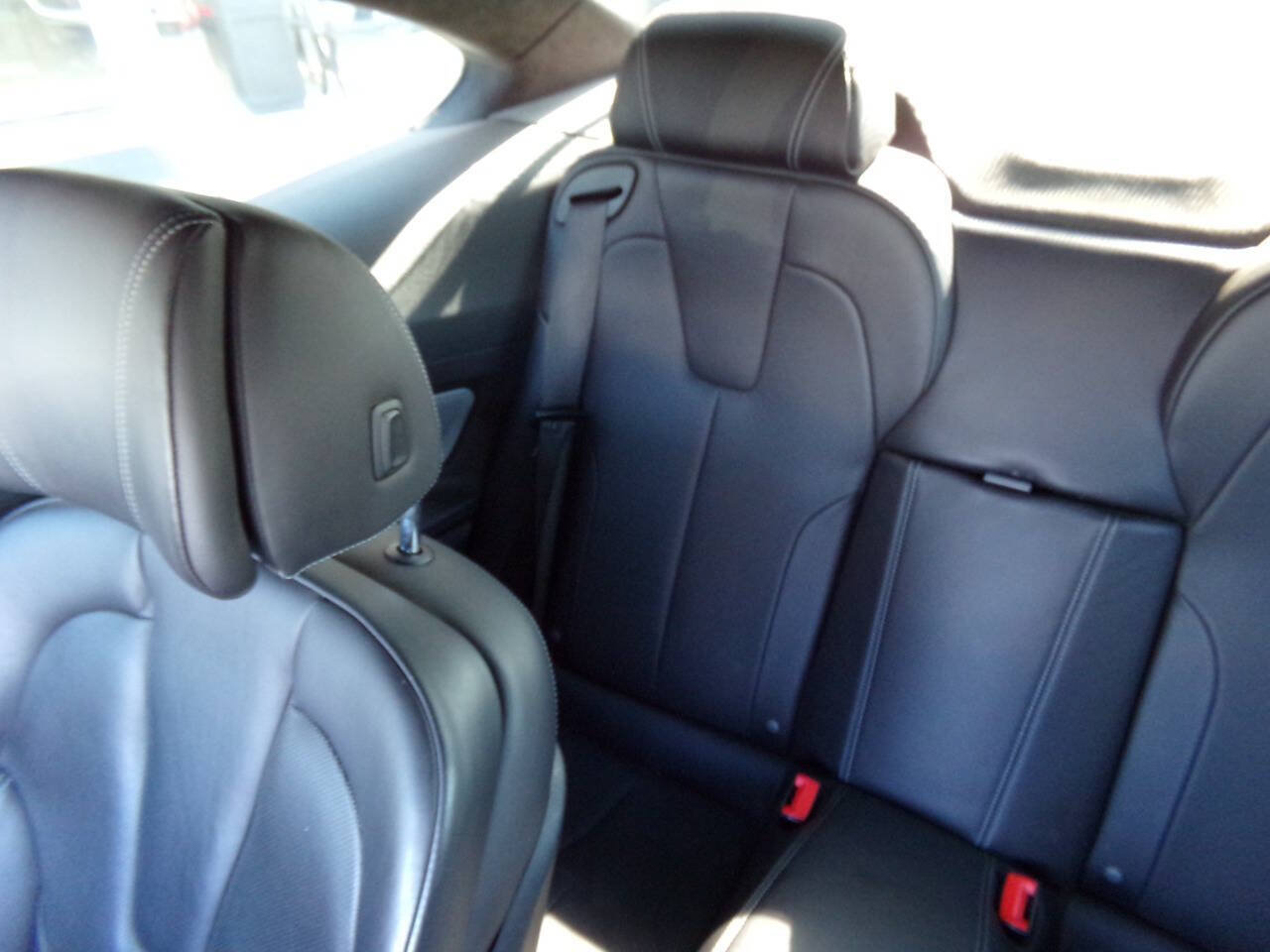 Used 2014 BMW M6 Coupe w/ Competition Package RWD image 28