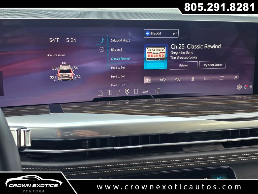 Used 2025 Cadillac Escalade ESV Premium Luxury RWD image 29