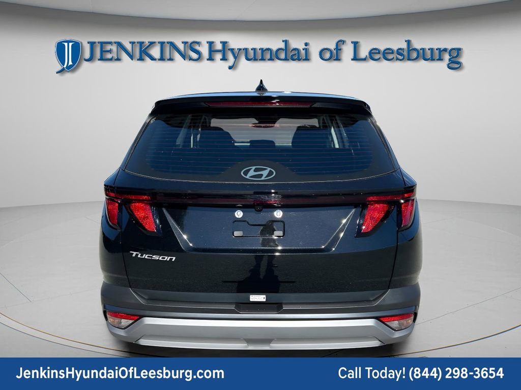 New 2026 Hyundai Tucson SE image 6