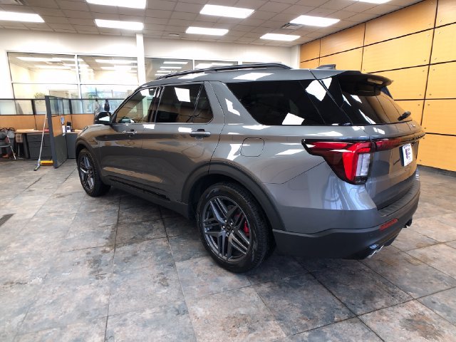 New 2026 Ford Explorer ST w/ Sun And Sound Package AWD/4WD image 5