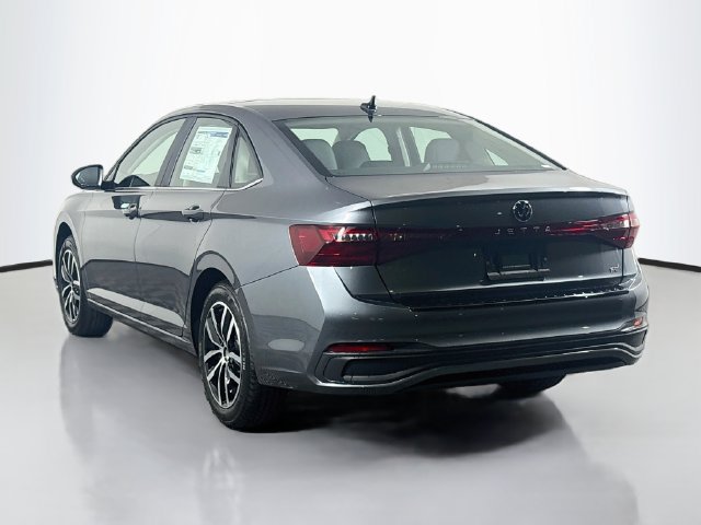 New 2027 Volkswagen Jetta SE FWD image 5