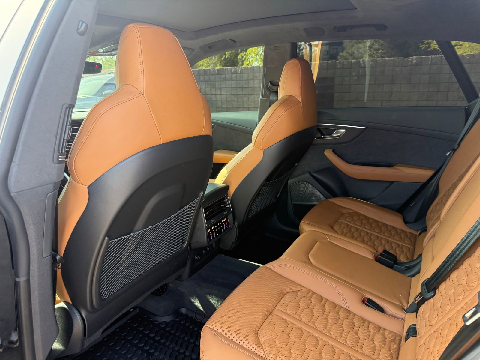 Used 2023 Audi RS Q8 AWD/4WD image 11