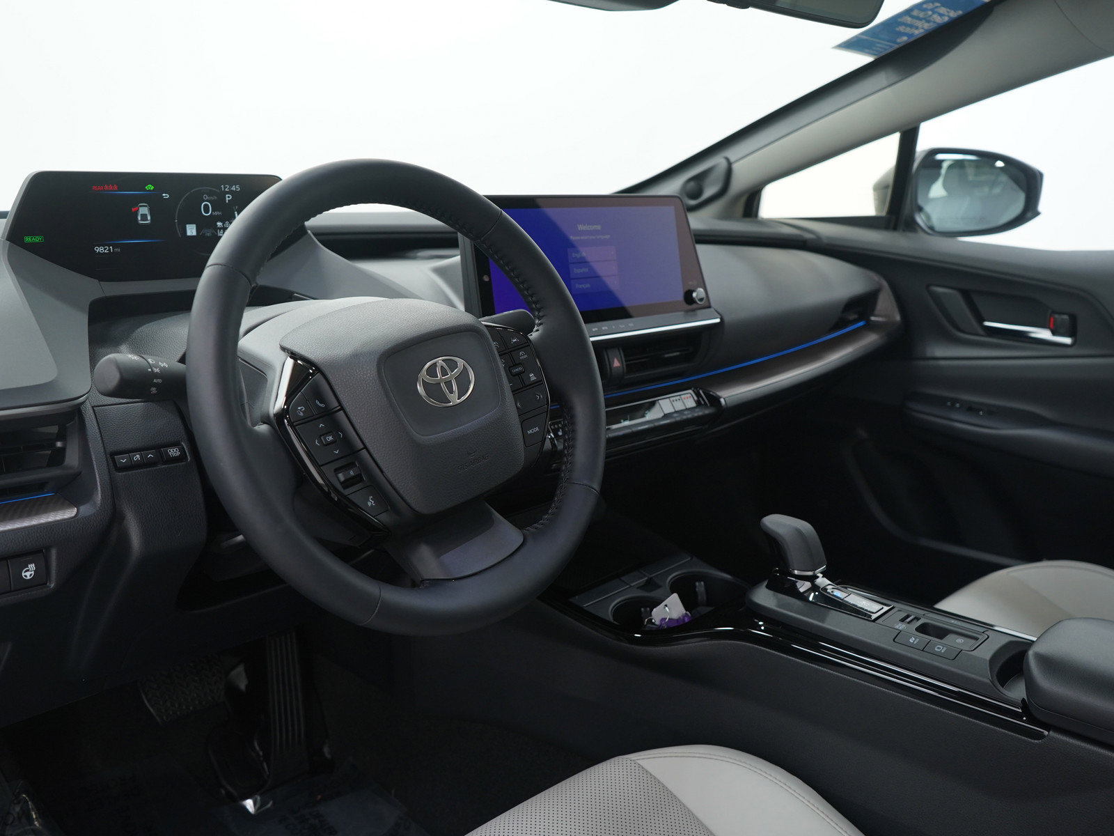 Used 2025 Toyota Prius Limited image 27