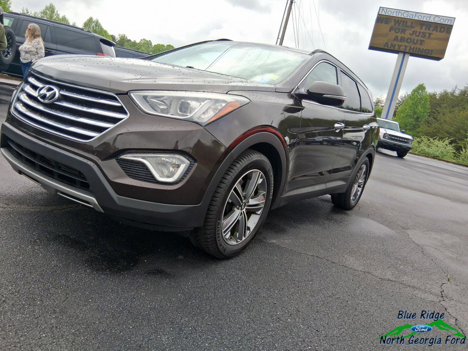 Used 2016 Hyundai Santa Fe SE w/ Option Group 02 FWD image 25