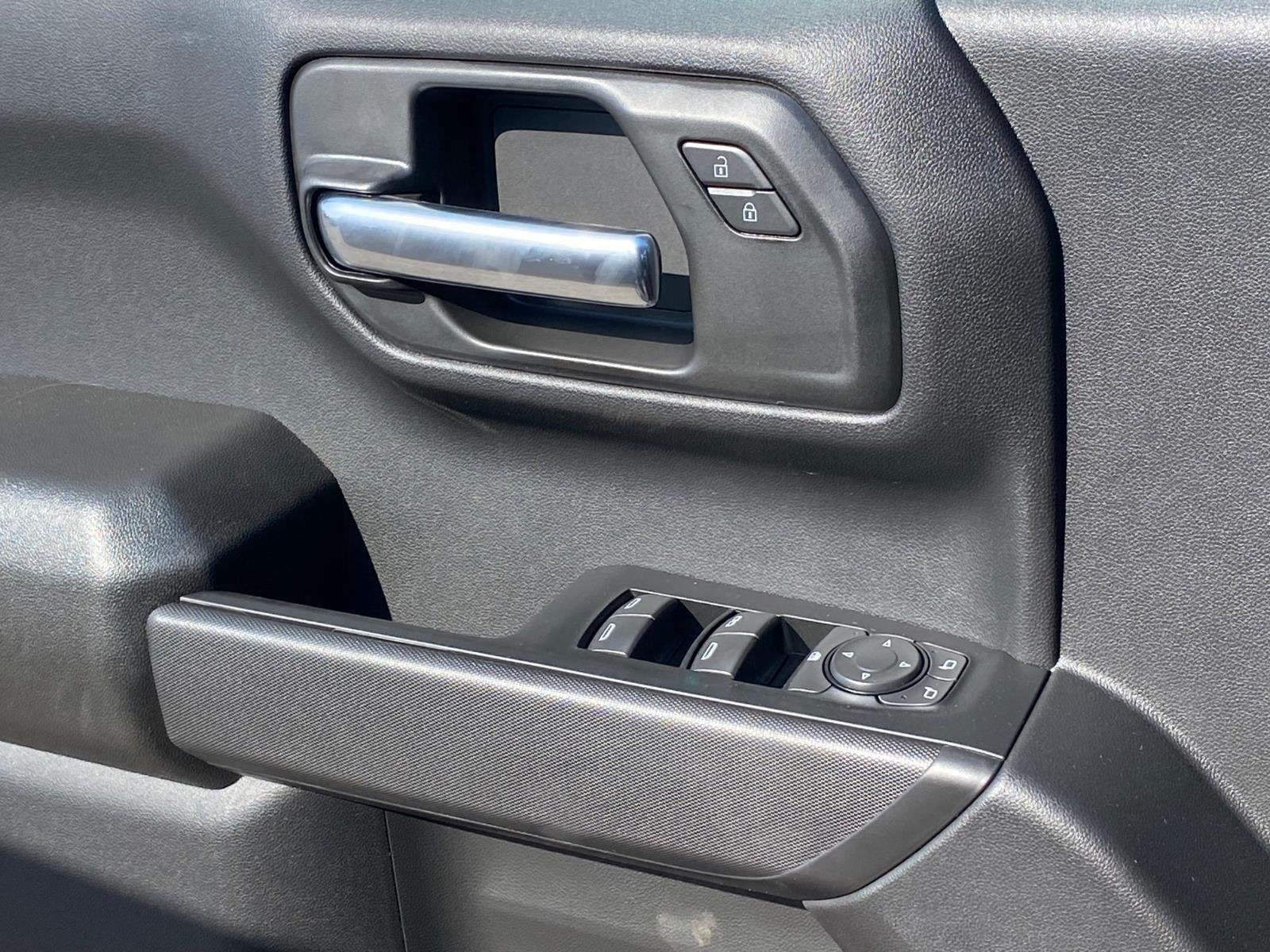 New 2026 Chevrolet Silverado 1500 Custom w/ Turbomax Blackout Package AWD/4WD image 23