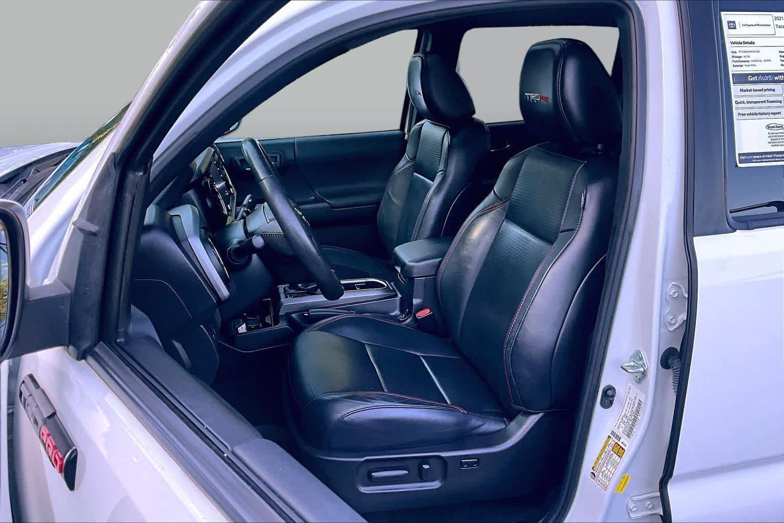 Certified 2021 Toyota Tacoma TRD Pro AWD/4WD image 9