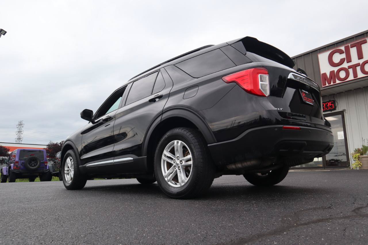 Used 2020 Ford Explorer XLT AWD/4WD image 18