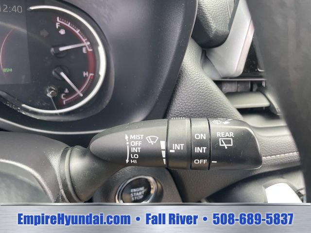 Used 2025 Toyota RAV4 XLE AWD/4WD image 30