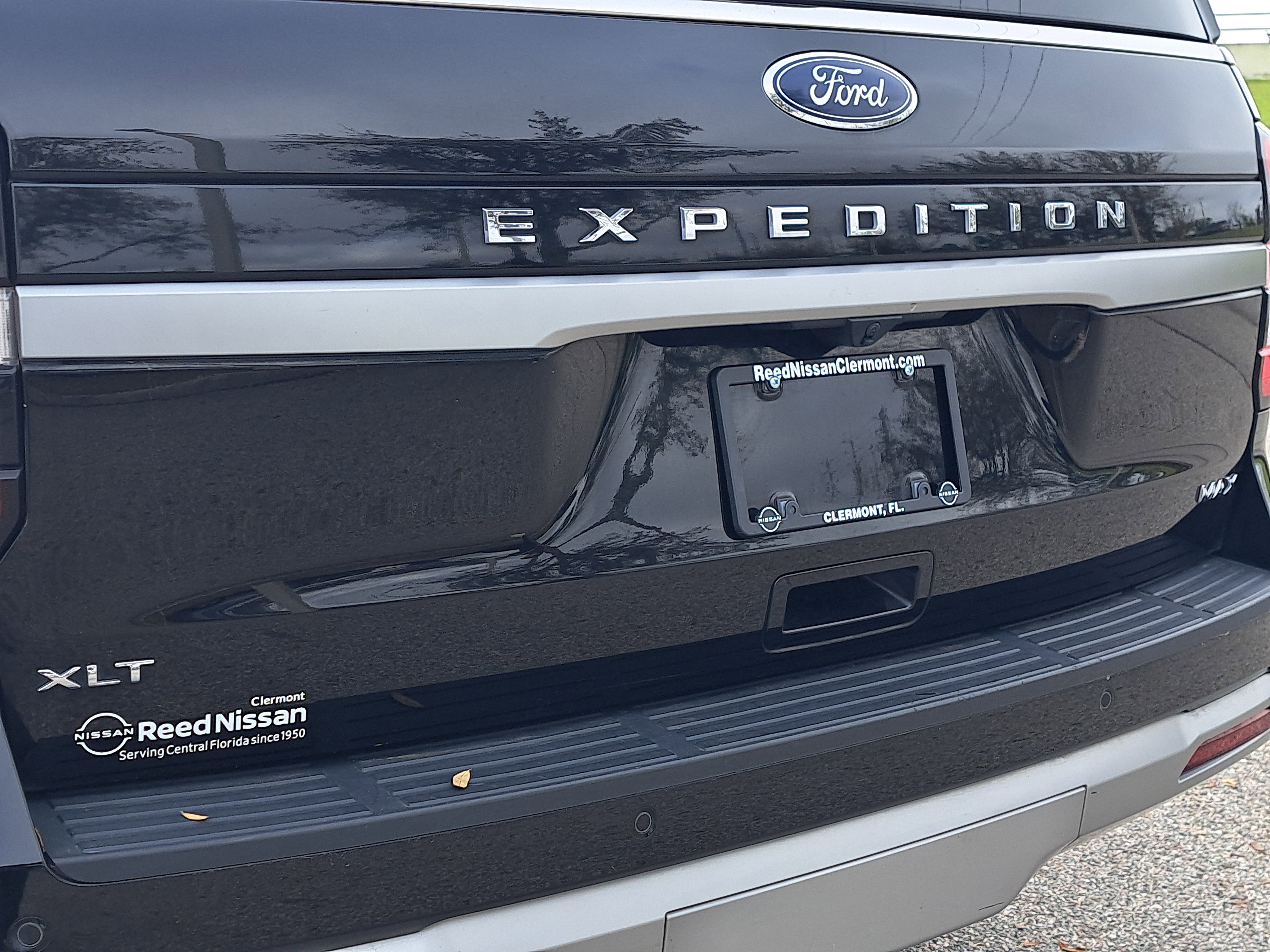 Used 2024 Ford Expedition Max XLT AWD/4WD image 10