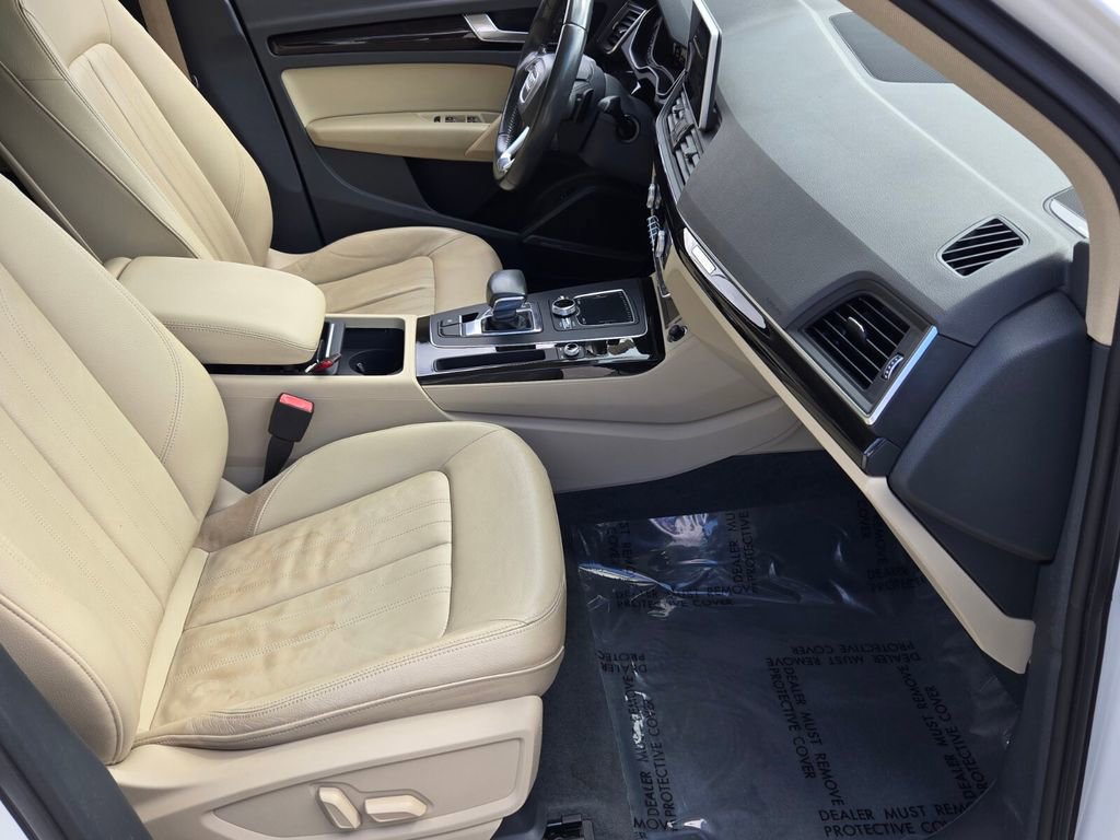 Used 2018 Audi Q5 2.0T Premium Plus w/ Premium Plus Package AWD/4WD image 19