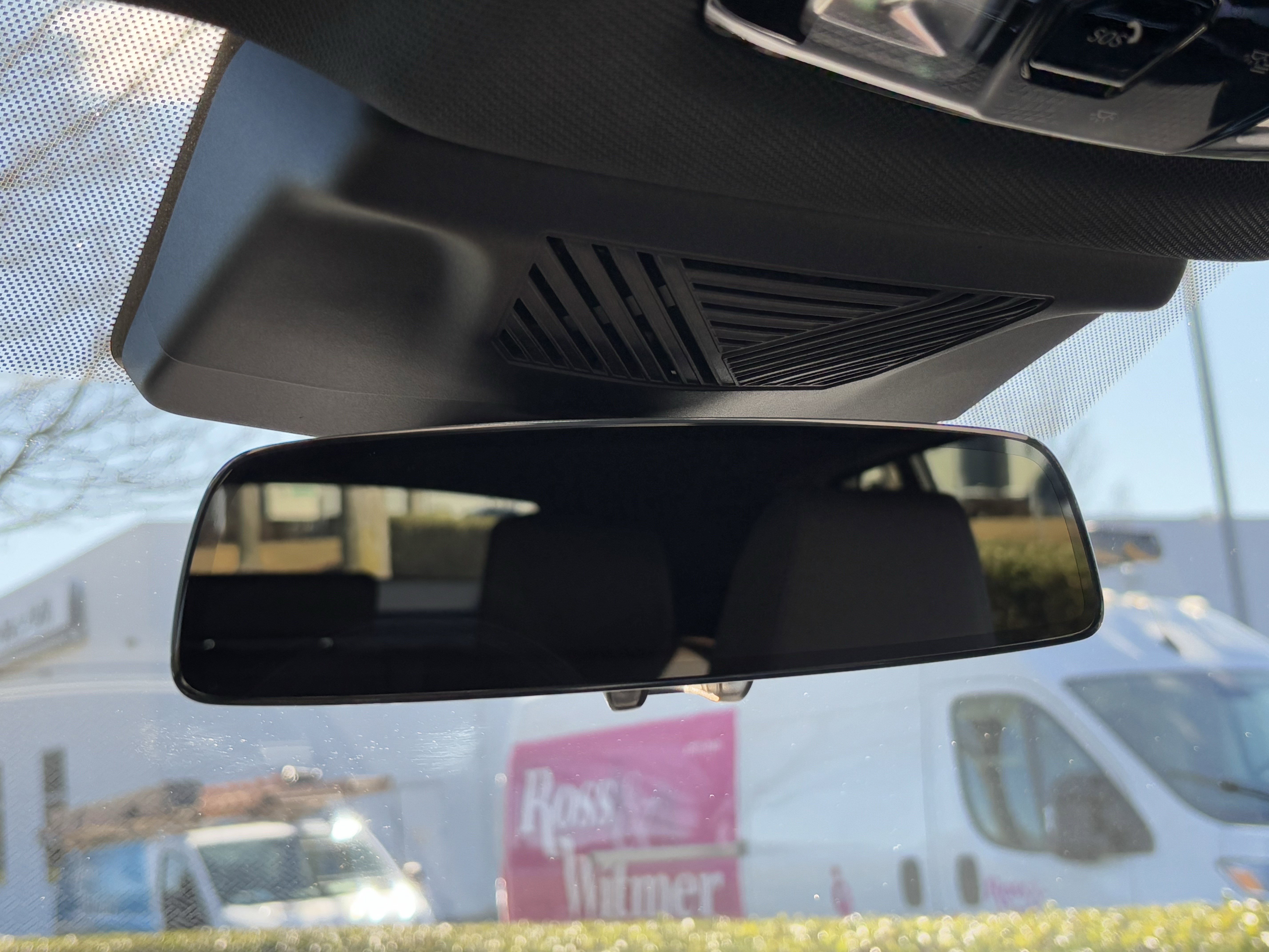 Certified 2025 BMW X2 xDrive28i image 27