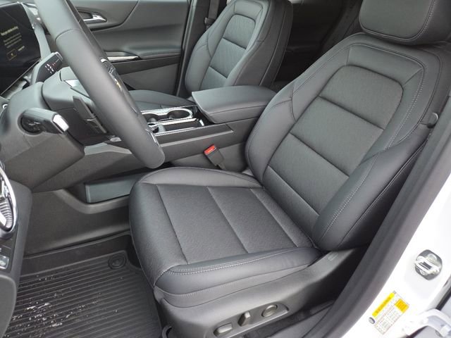 New 2026 Chevrolet Equinox LT w/ Convenience Package II image 32