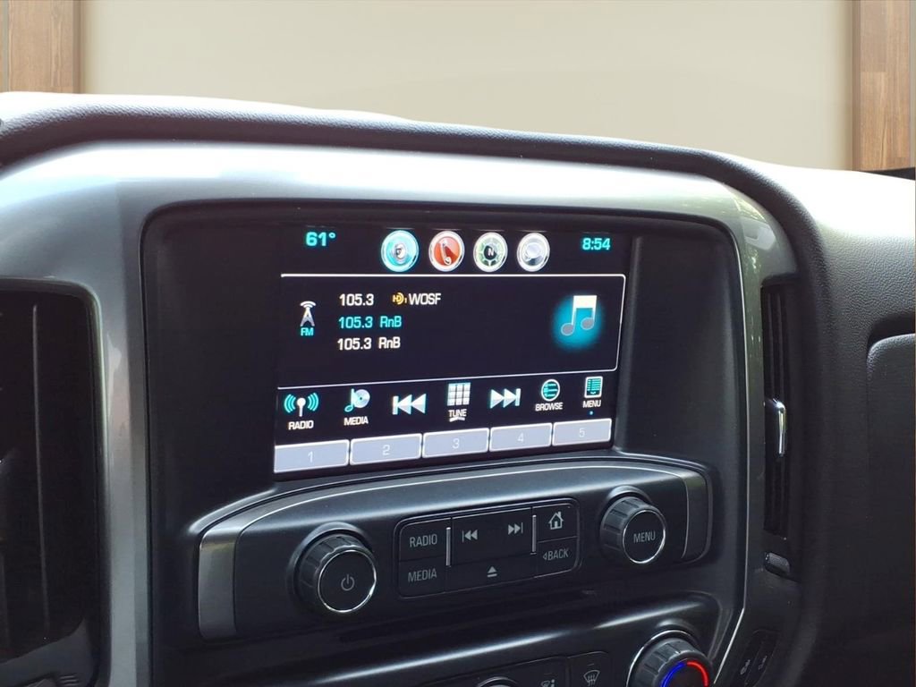 Used 2018 Chevrolet Silverado 1500 LT w/ All Star Edition AWD/4WD image 4